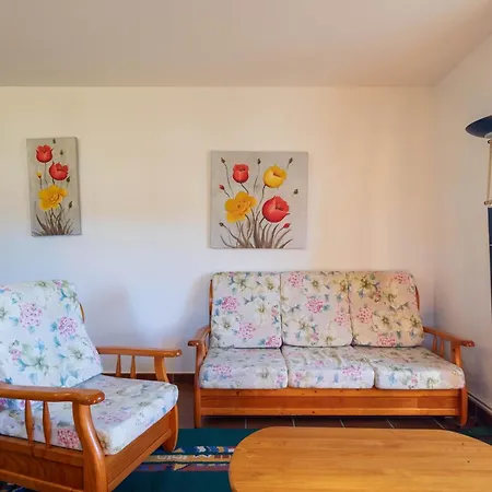 Casa Rectoral Entera Holiday home Tui