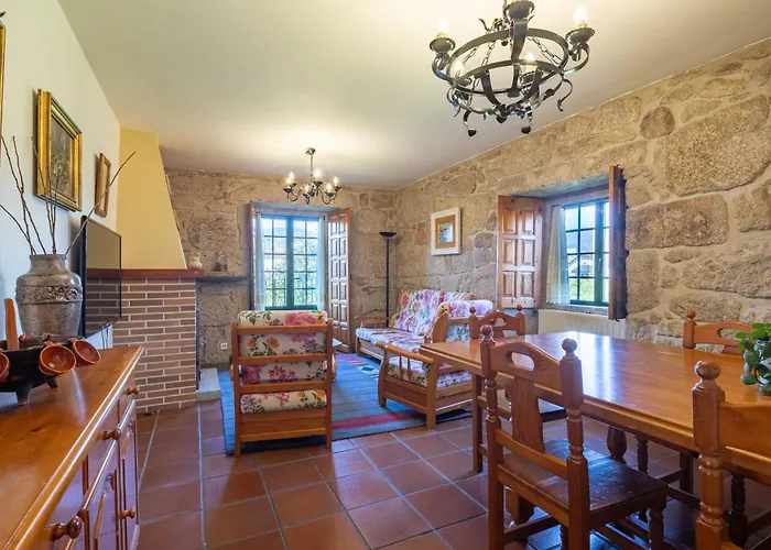 Casa Rectoral Entera